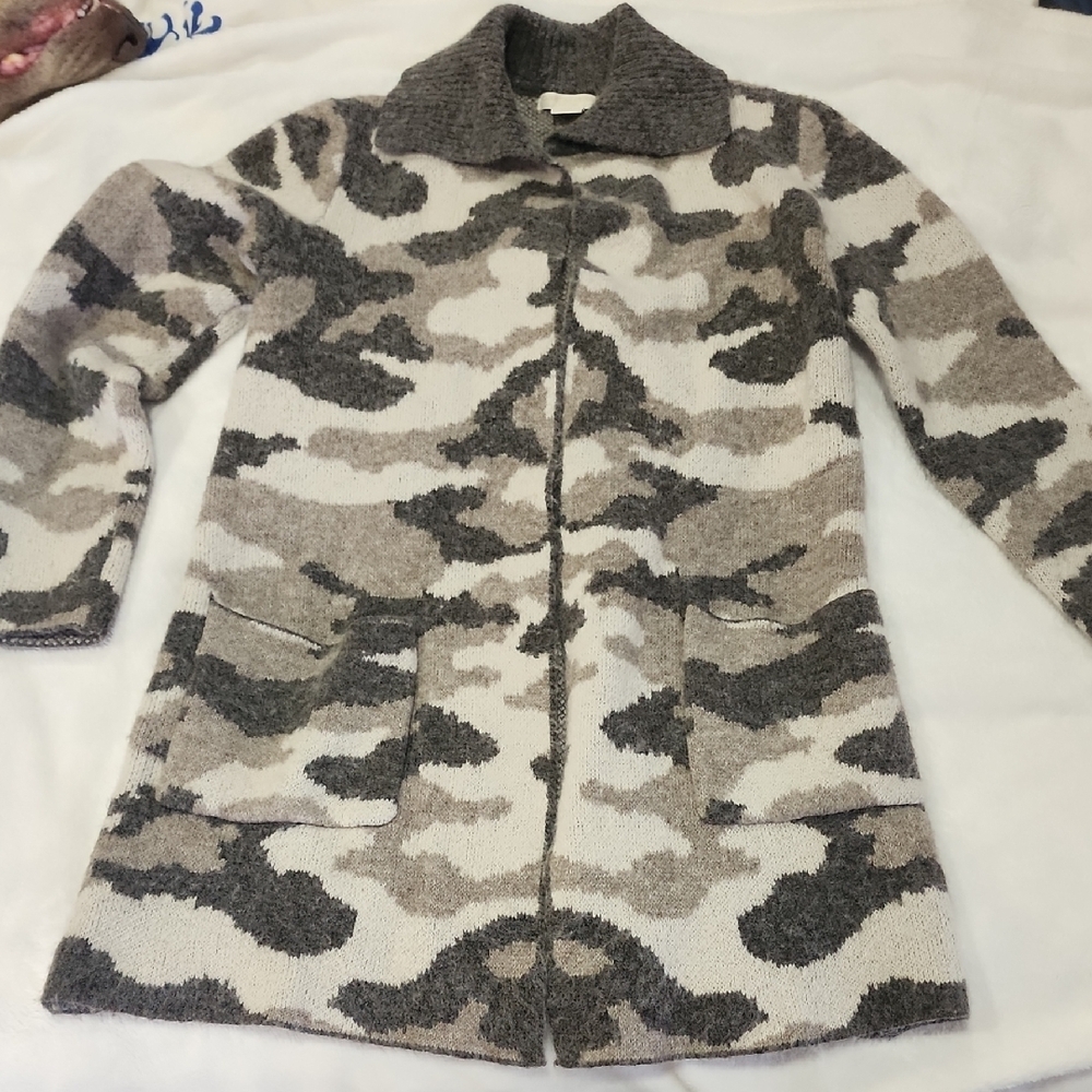 🧥❄️Christian Siriano Camouflage Pattern Women's Cardigan ❄️🧥